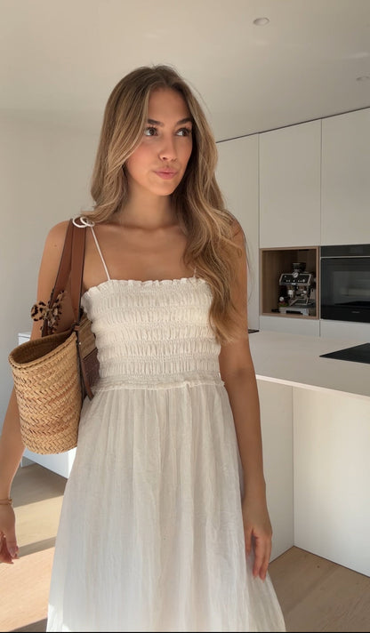 VESTIDO DE ALGODÓN COLOR BLANCO