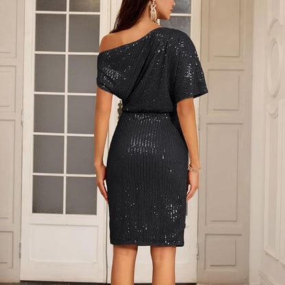 VESTIDO ELEGANTE CON BRILLANTES