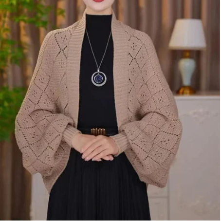 CHALECO TIPO CHAL DE PUNTO