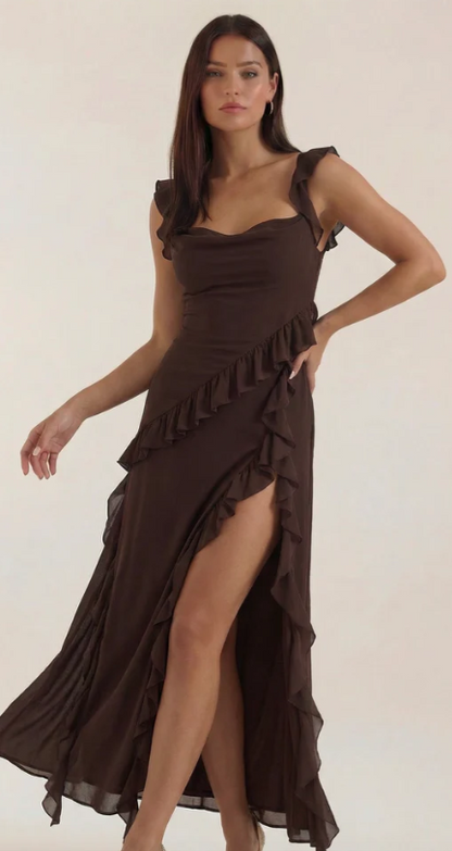 Vestido Largo con Volantes