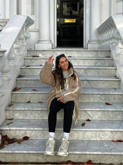 Silvia | Chaqueta Teddy oversize con cuello alto