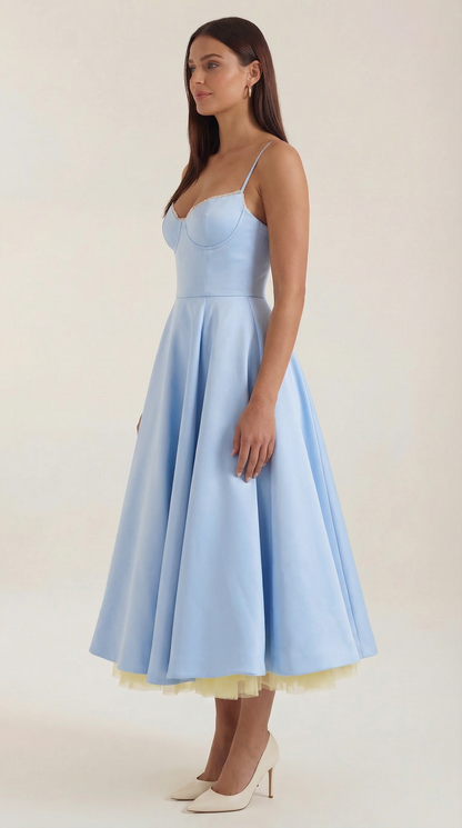 Vestido Midi Estructurado de Estilo Clásico