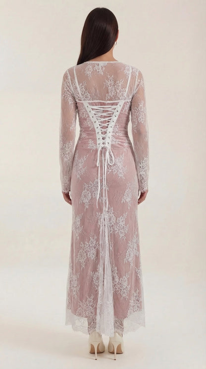 Vestido Largo de Encaje