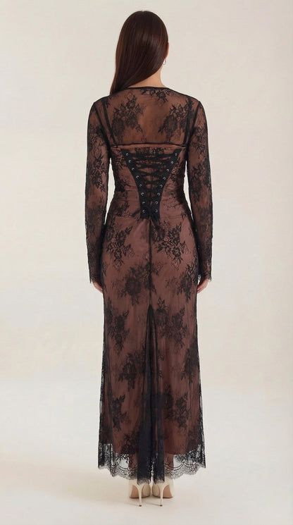 Vestido Largo de Encaje