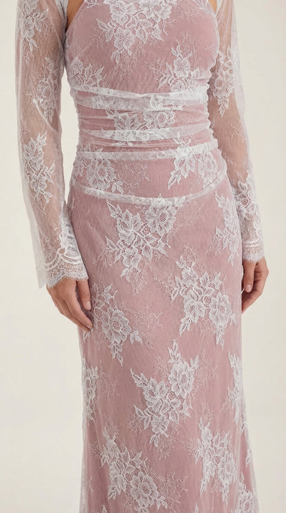 Vestido Largo de Encaje